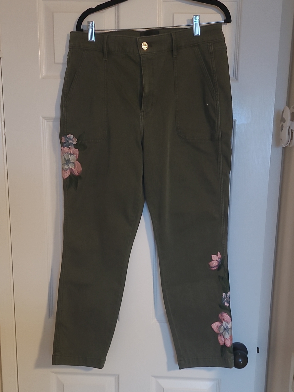 White House Black Market Olive Green Embroidered Ankle Pants